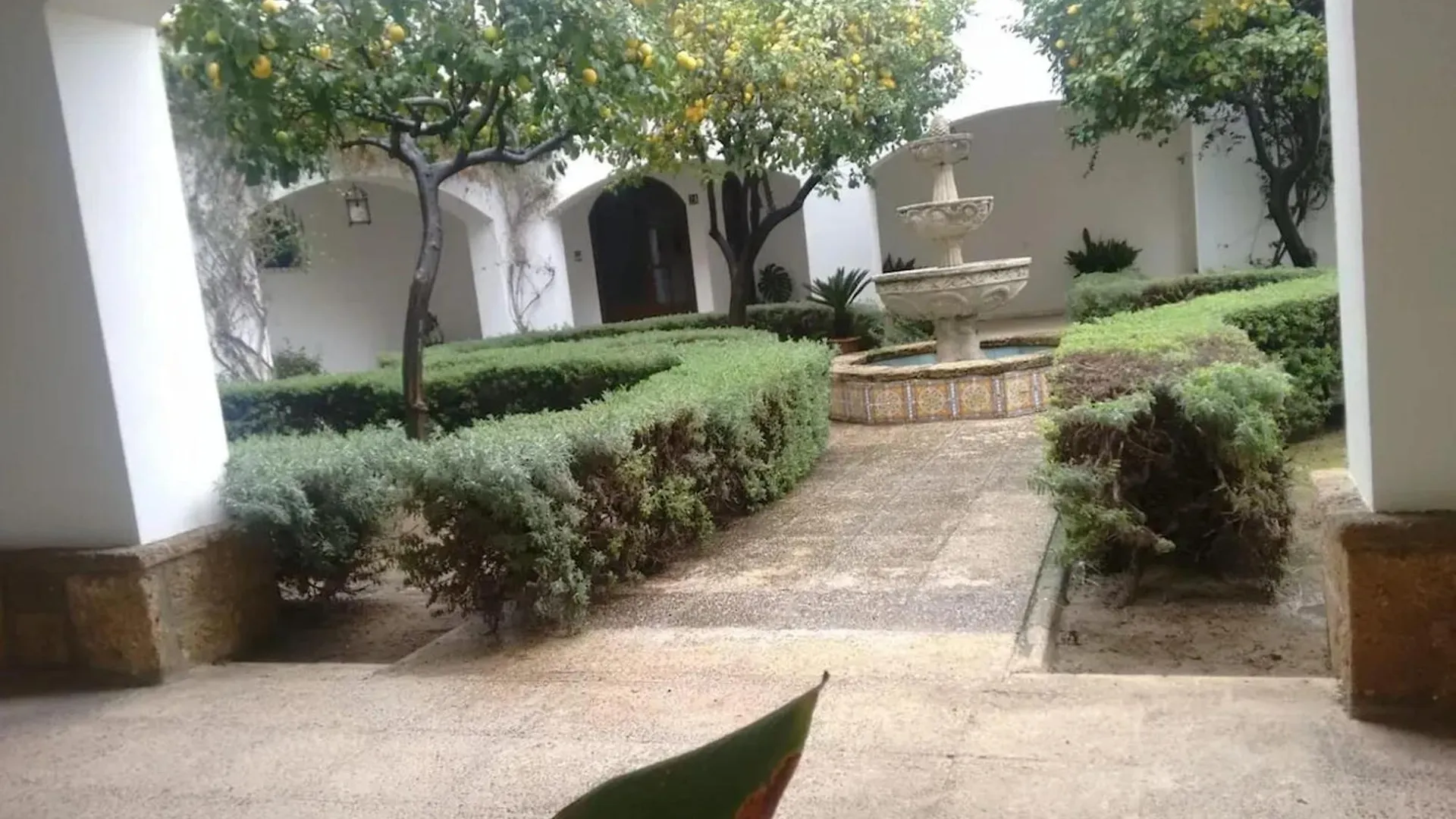 Charming Terrace Apartment: El Puerto de Santa Maria Apartment